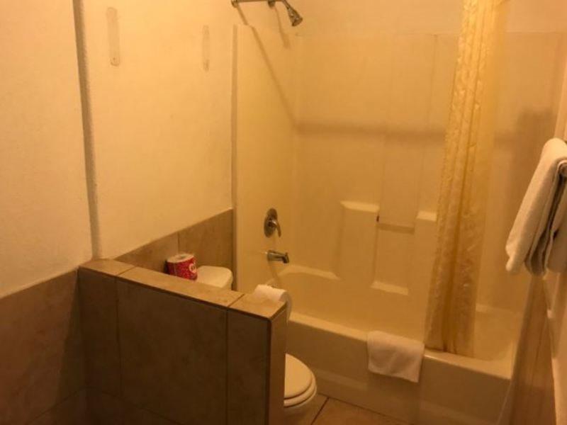 Anaheim Executive Inn & Suites Ngoại thất bức ảnh