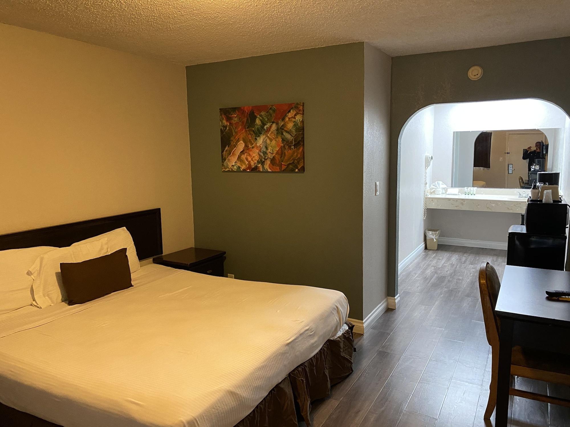 Anaheim Executive Inn & Suites Ngoại thất bức ảnh