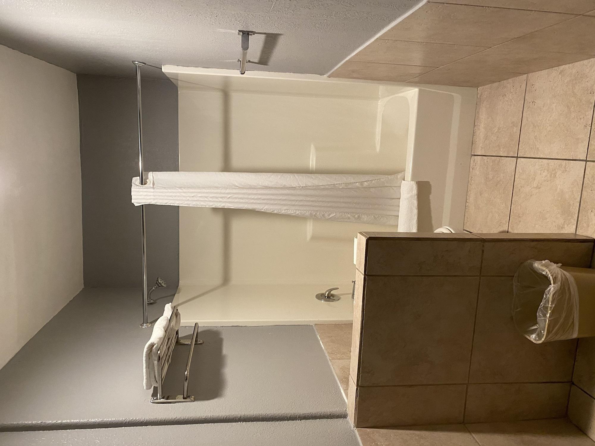 Anaheim Executive Inn & Suites Ngoại thất bức ảnh