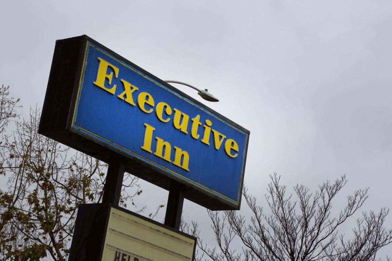 Anaheim Executive Inn & Suites Ngoại thất bức ảnh