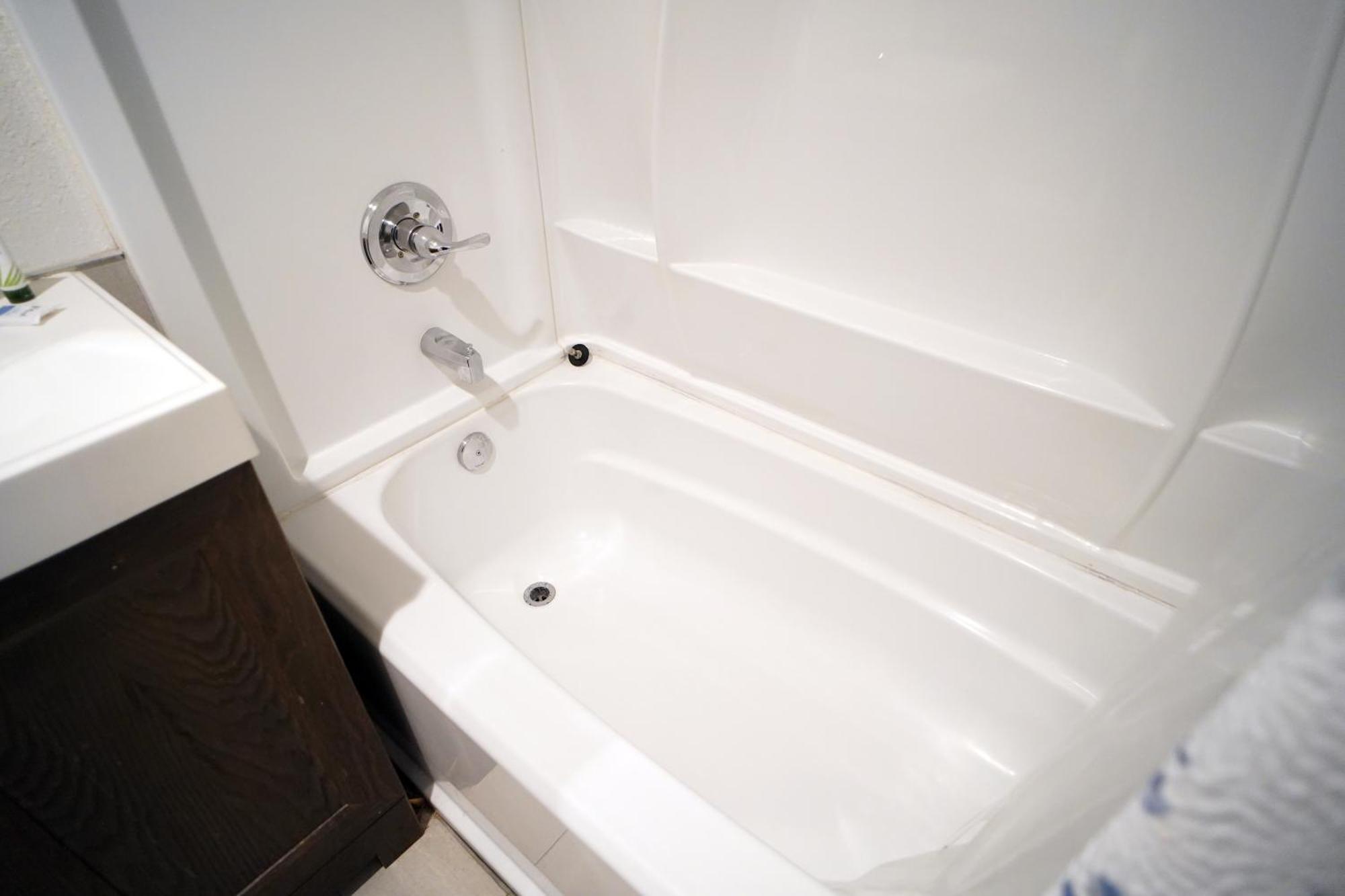 Anaheim Executive Inn & Suites Phòng bức ảnh