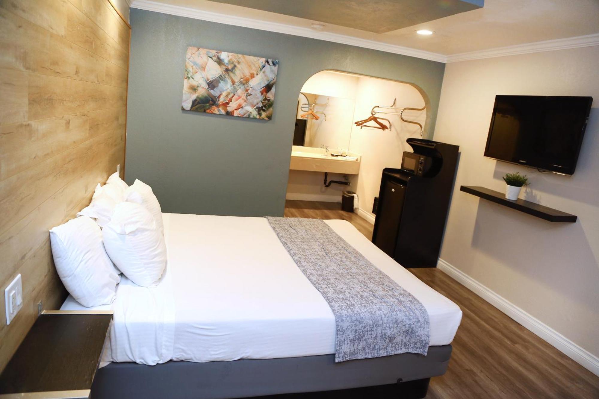 Anaheim Executive Inn & Suites Phòng bức ảnh